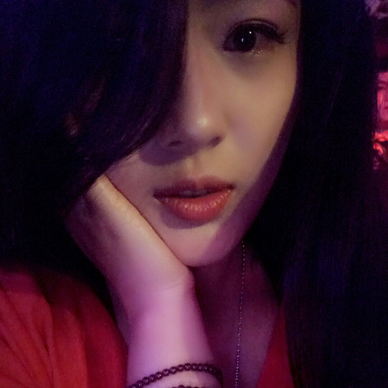 *     好吃的小白兔