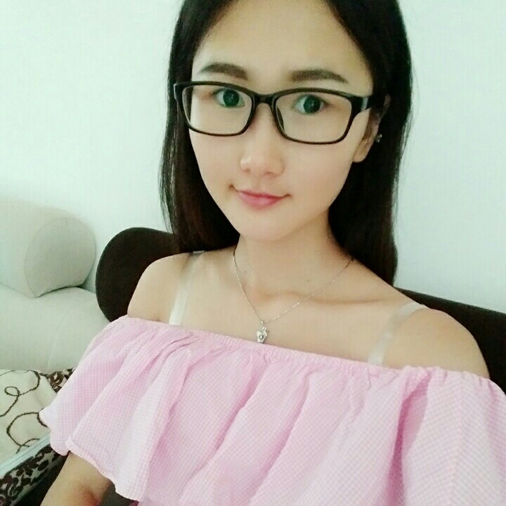 李莎莎i