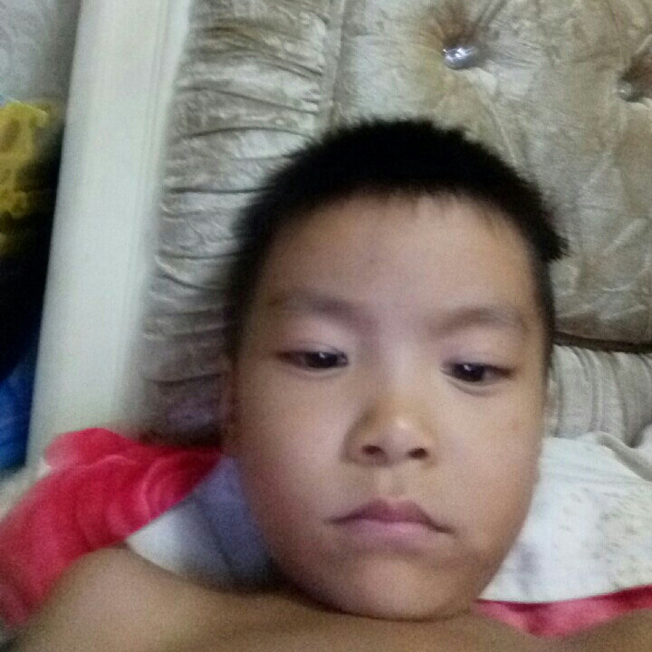 帅哥宝宝