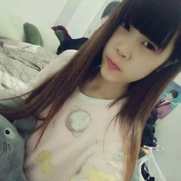 没薪没费的~小人物