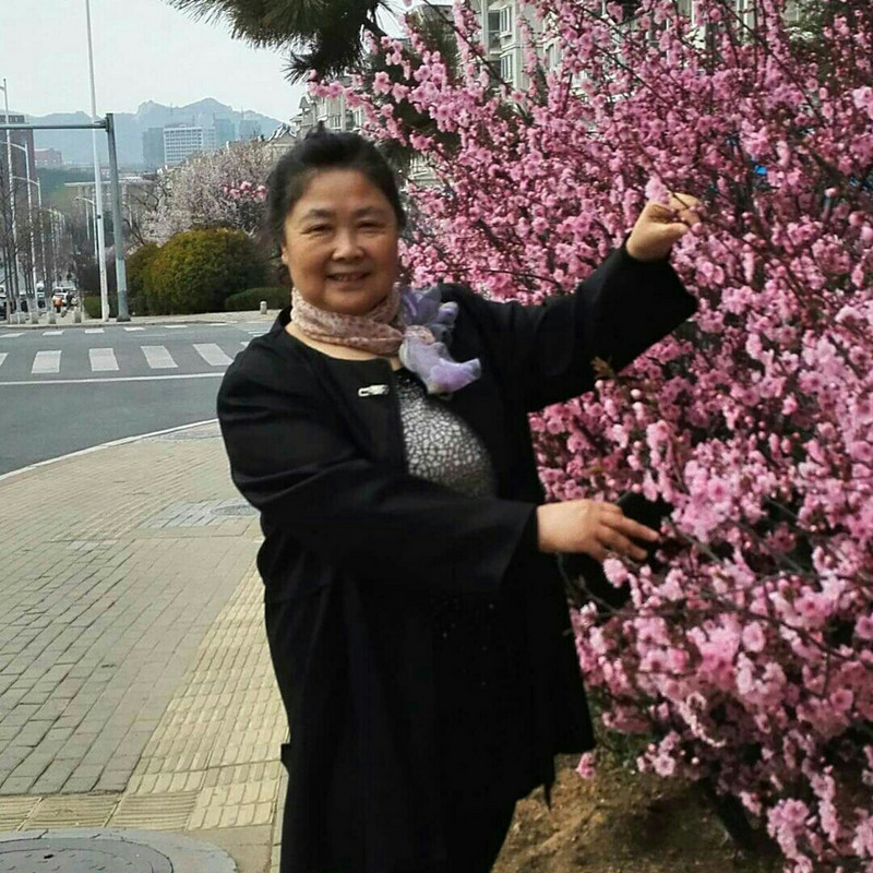 曼丽
