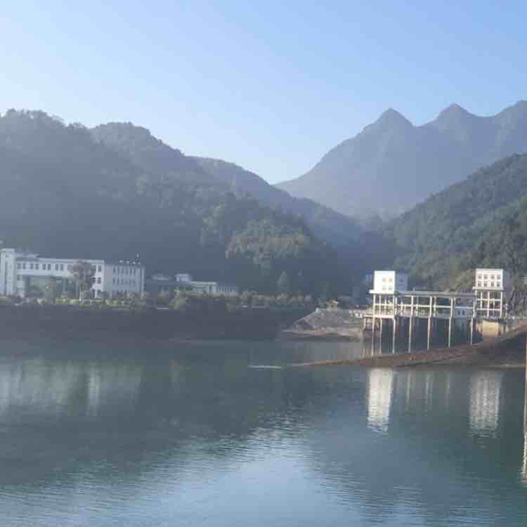 左进右出