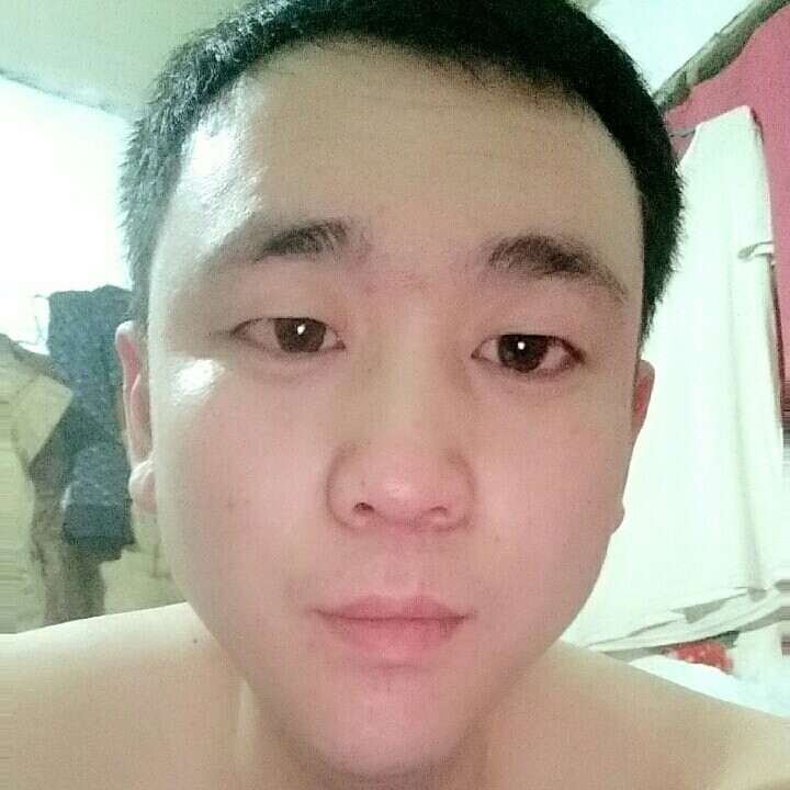 牵着蜗牛逛街