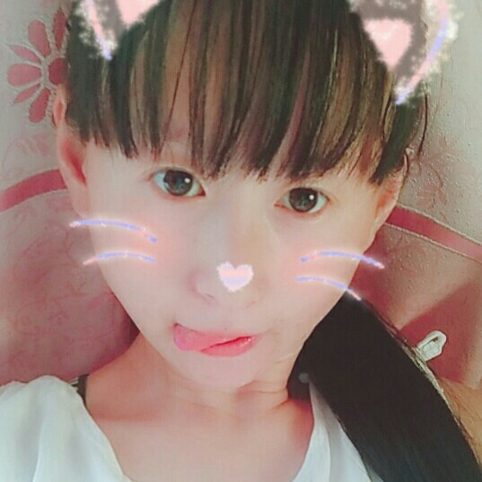 蓉蓉 。