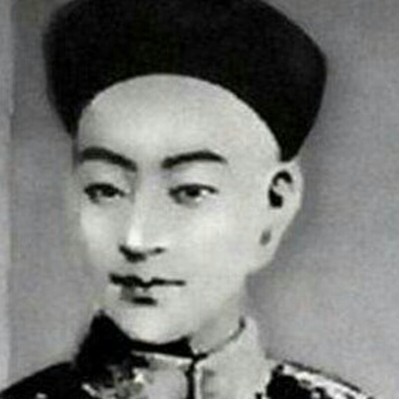 拱桥月下