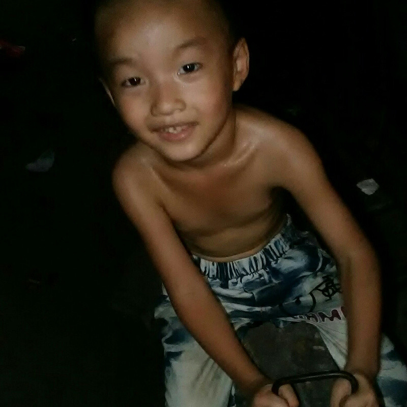 J