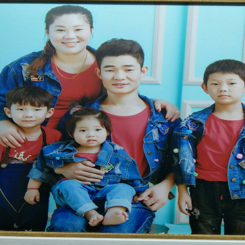 奥迪车队喜铺烟酒批发