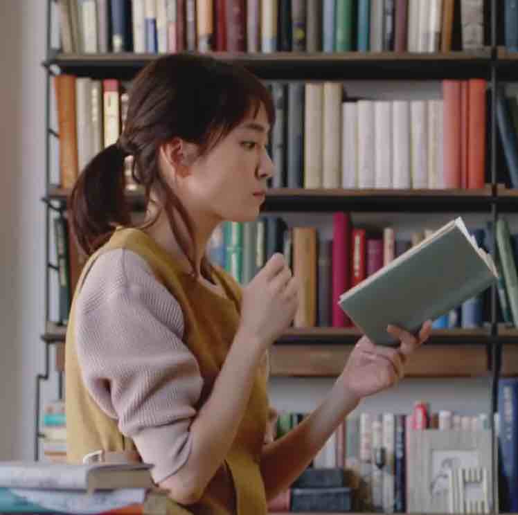 不爱吃鱼的兔子