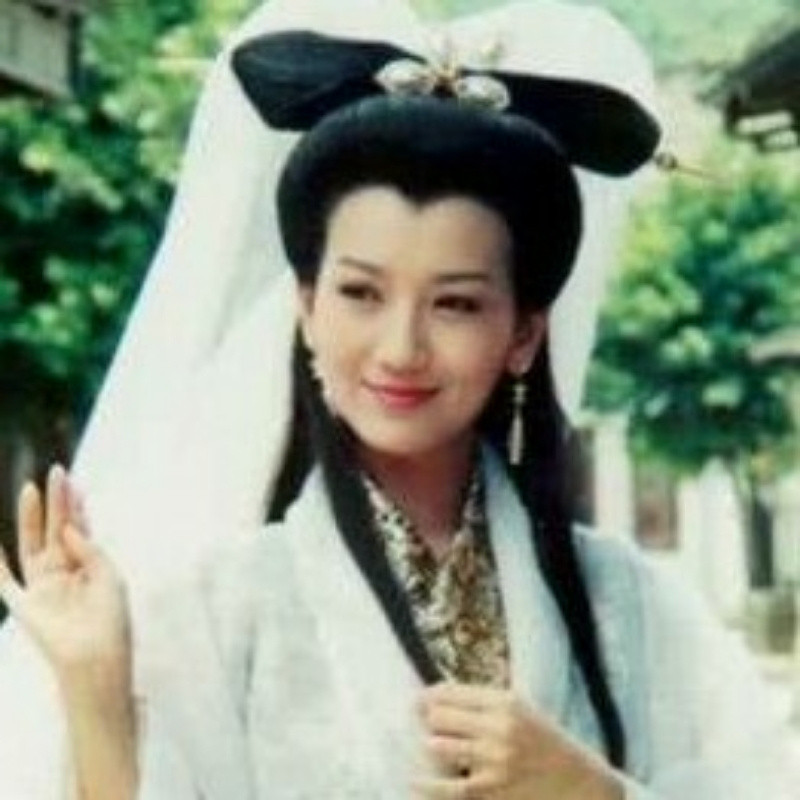 吣靜洳月