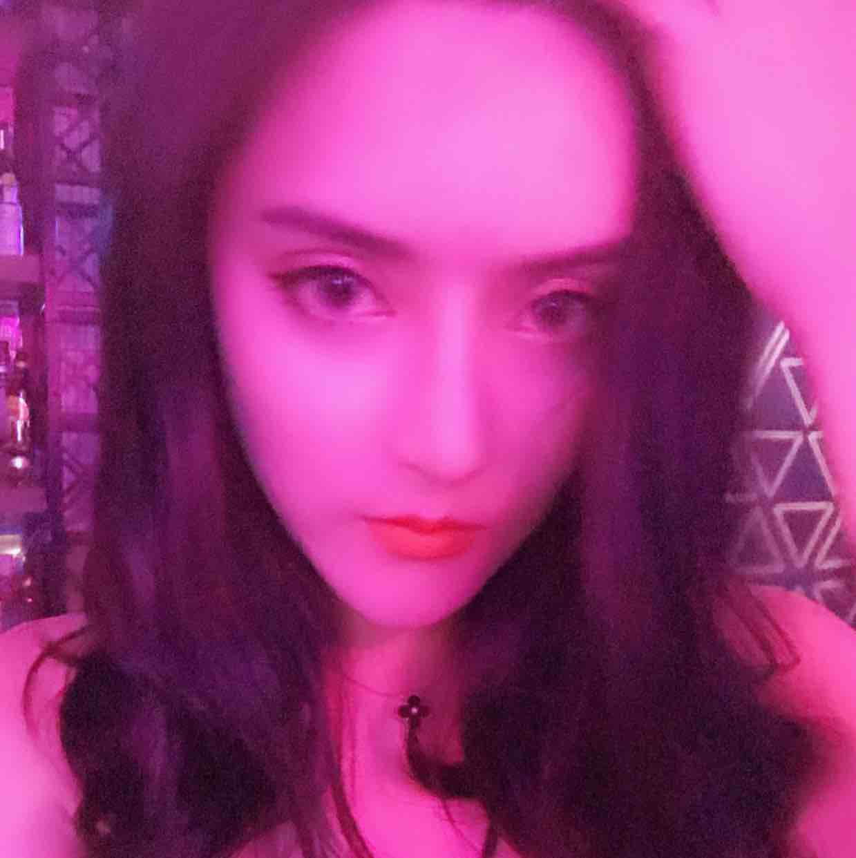 张愷彤K.T