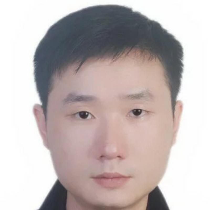 龙小天，