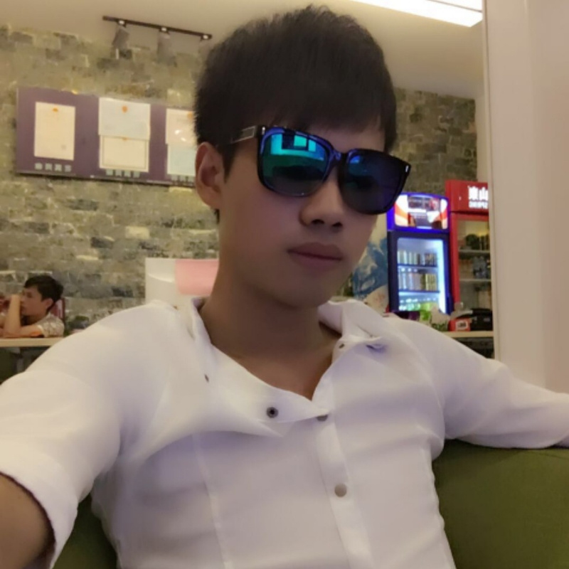 汤少^_^Y