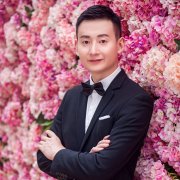 偏落江南