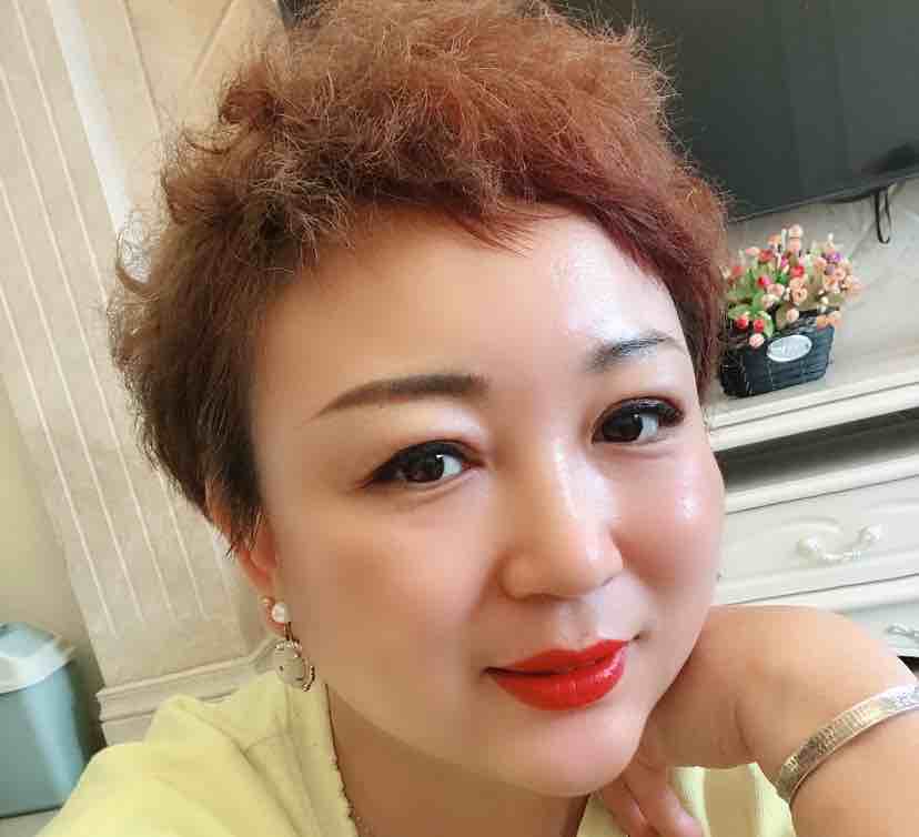 暮色下的紫水晶