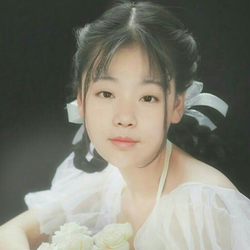 为谁落人间……