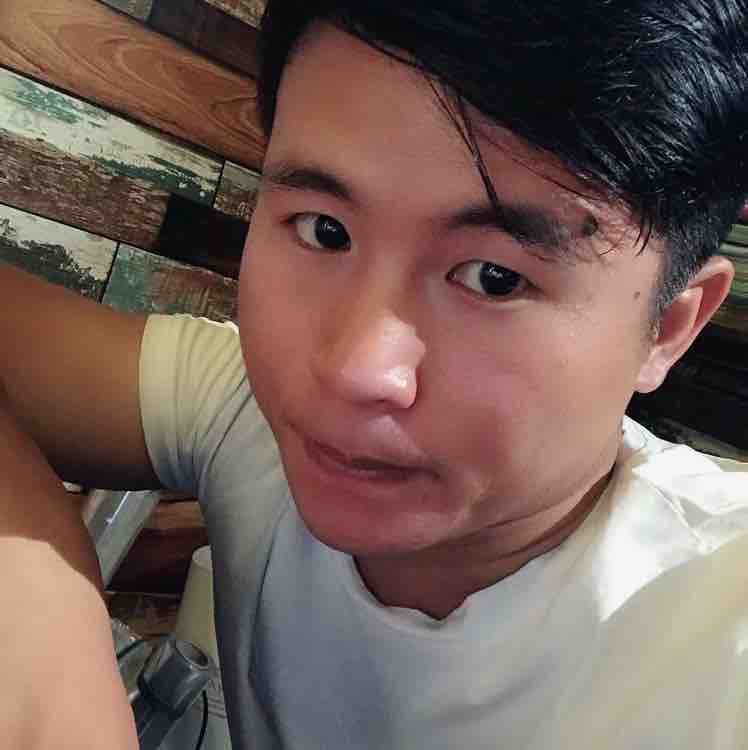 白云樗下