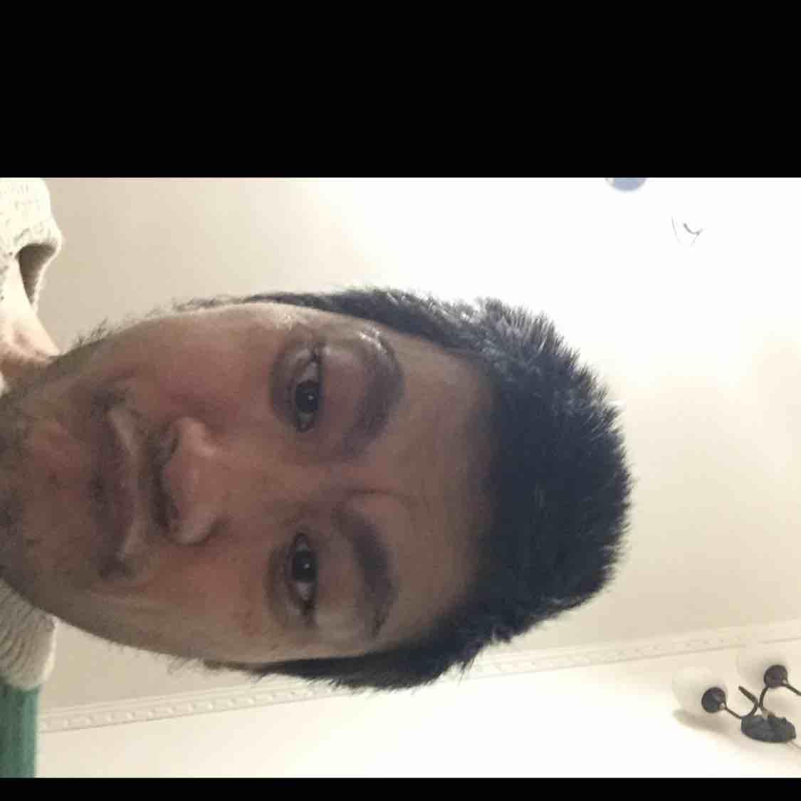 梁强