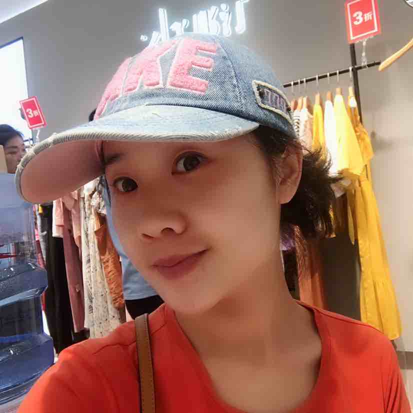 这妮子有点傻