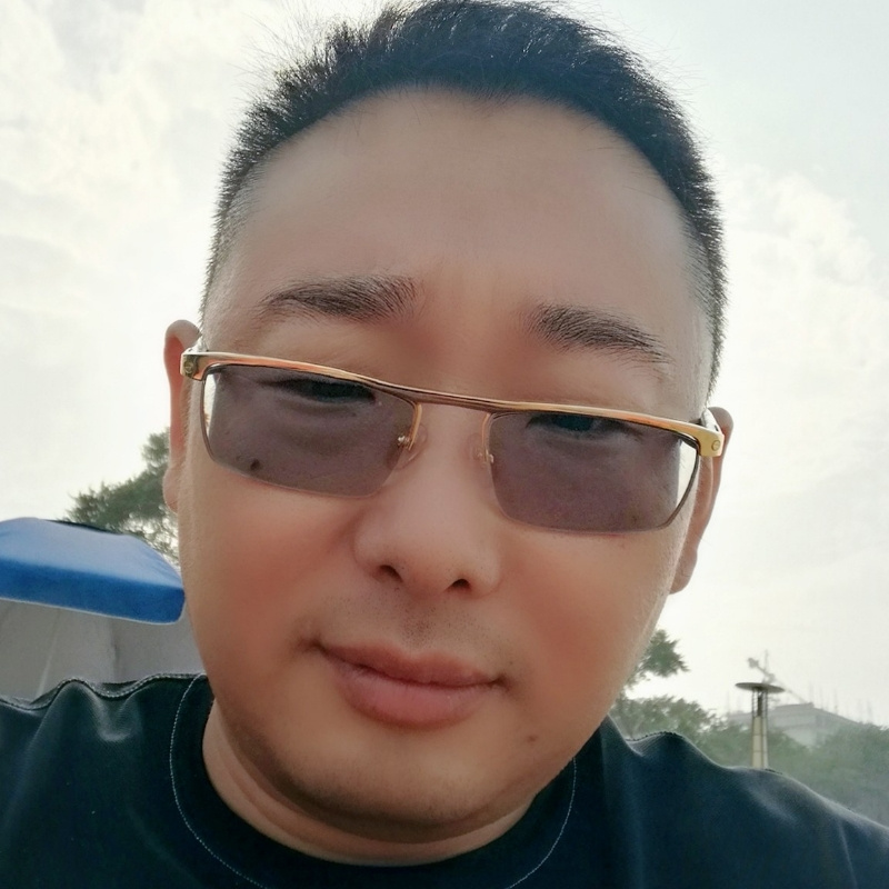 笑笑