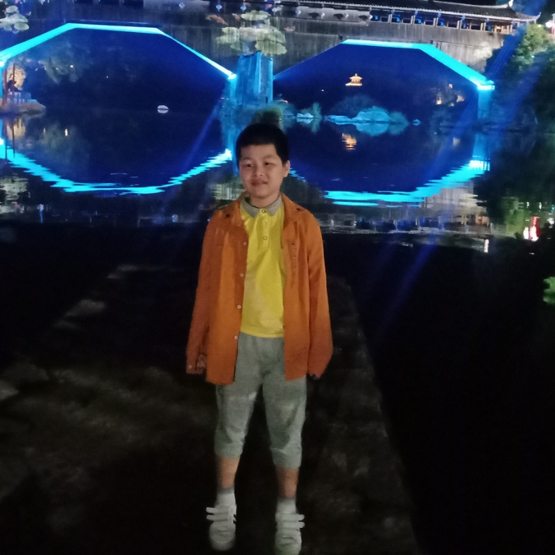 夏韩毅