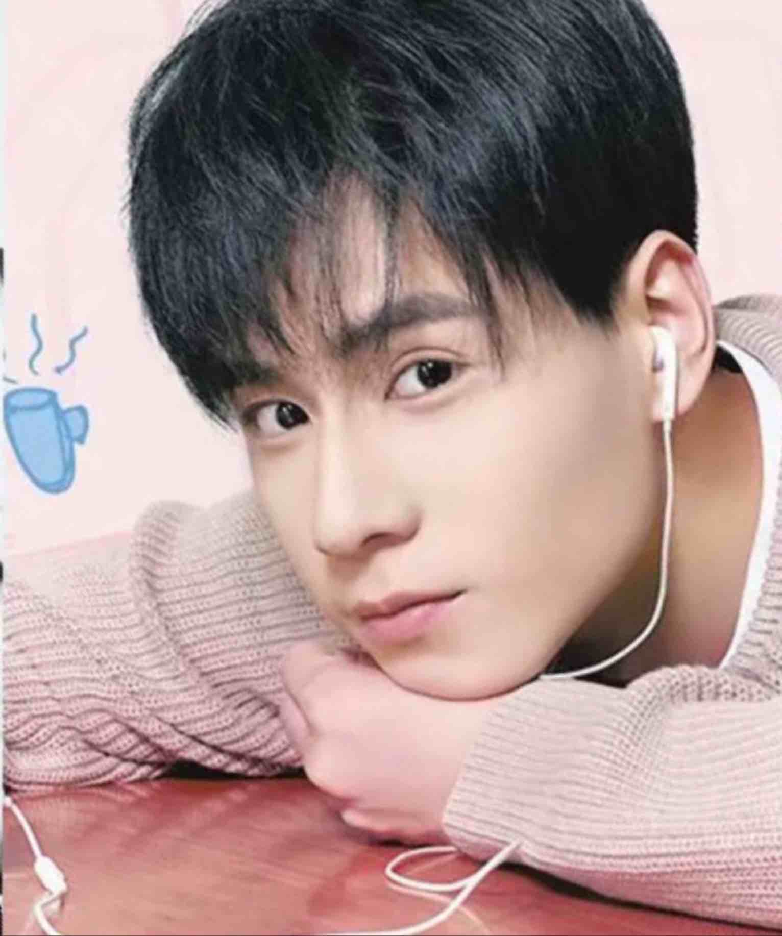 胡可一、爱天