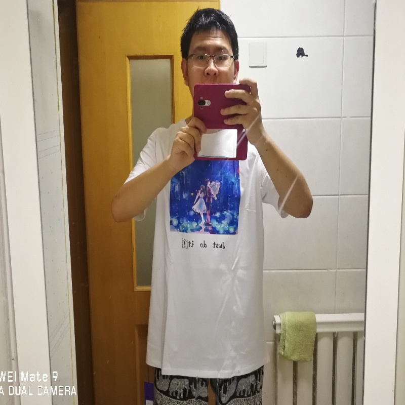 倚栏听雨的小航哥