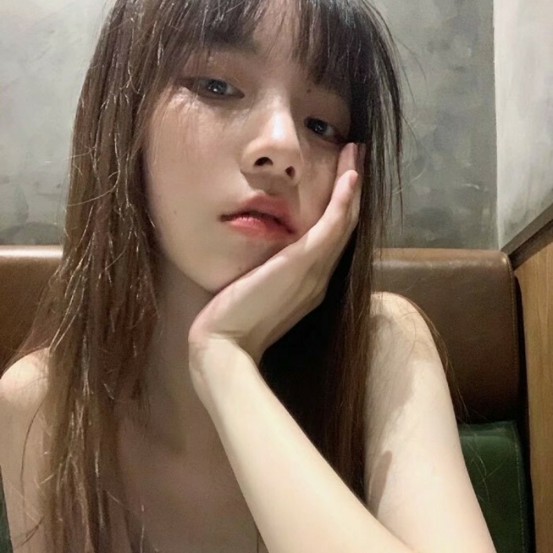 赵雪晴.