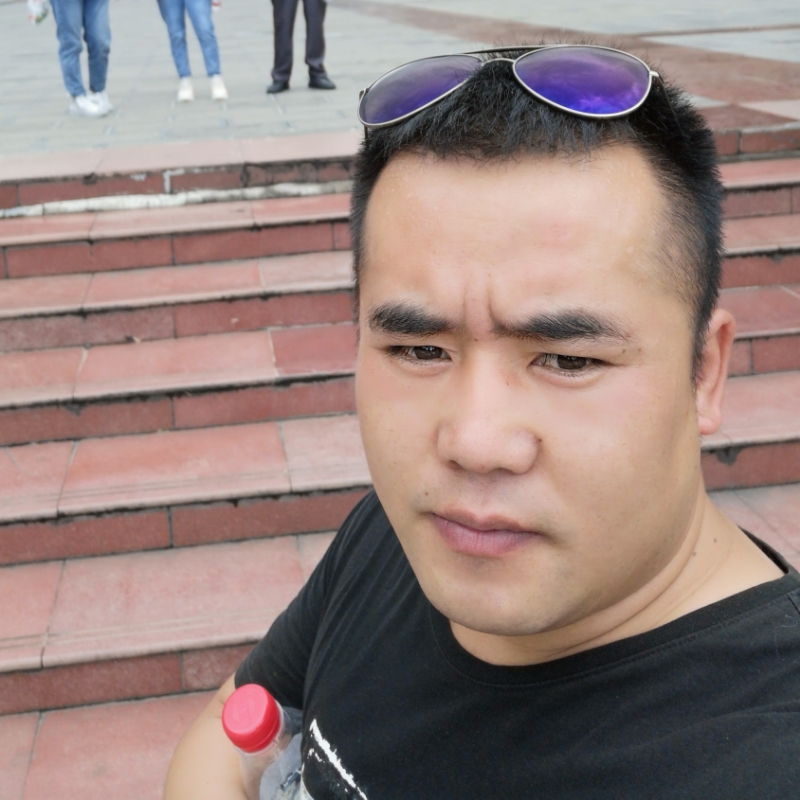 李勇