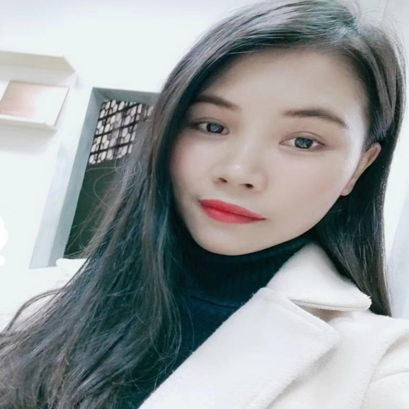 笑容再美 也是伤痕累累
