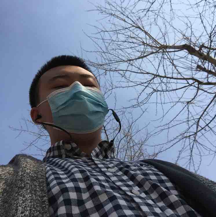 喷人不嫌多