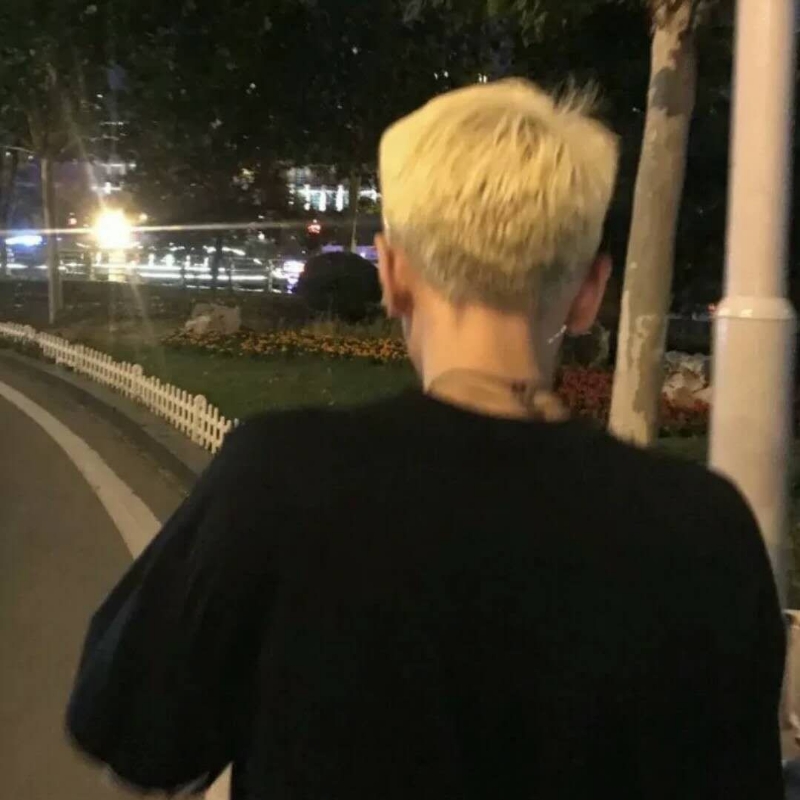 悲喜.
