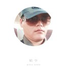 華