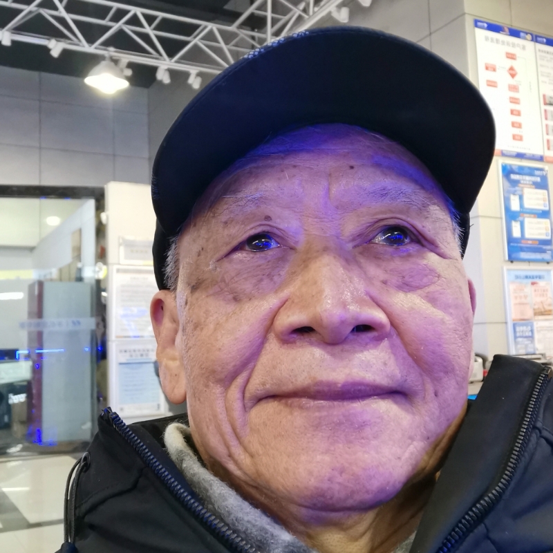 现爱称"大哥"