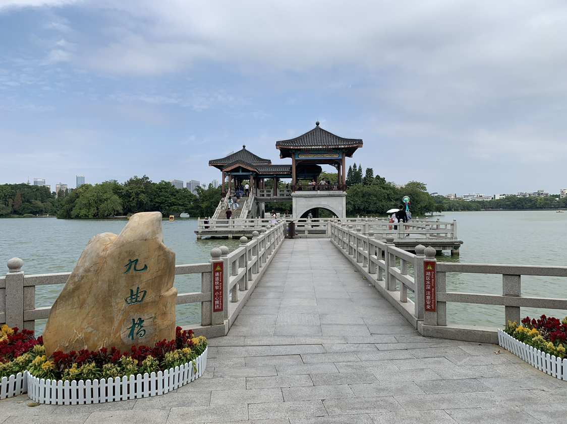 云成章88
