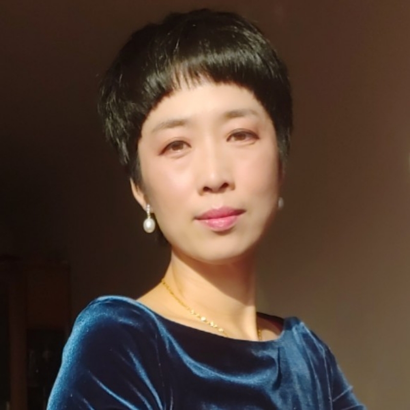 莹
