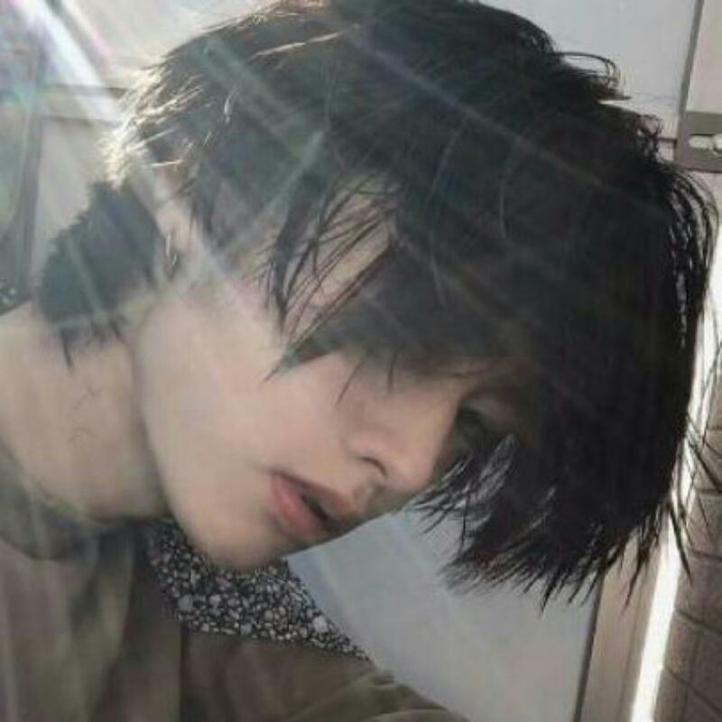一条闲鱼。