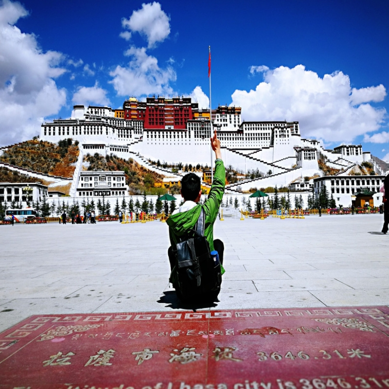 西藏，一个人的旅行