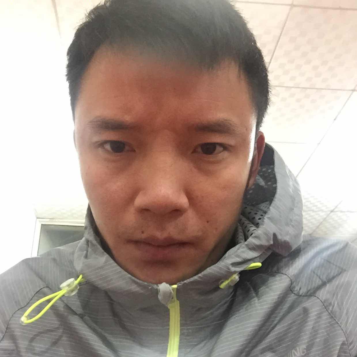 徐伦