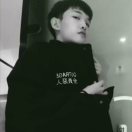 卡。，