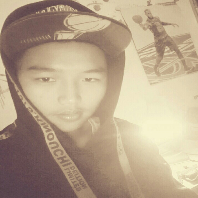 ↖傻男孩