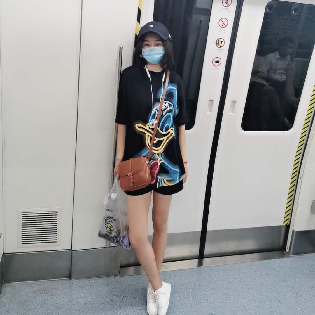 偶尔有点小情绪