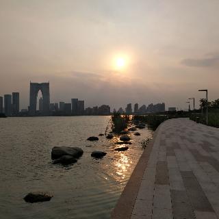 凡季春