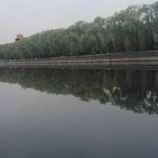 偷偷