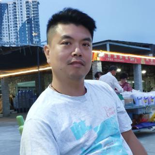 江畔的风