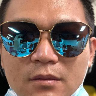 梁松豪