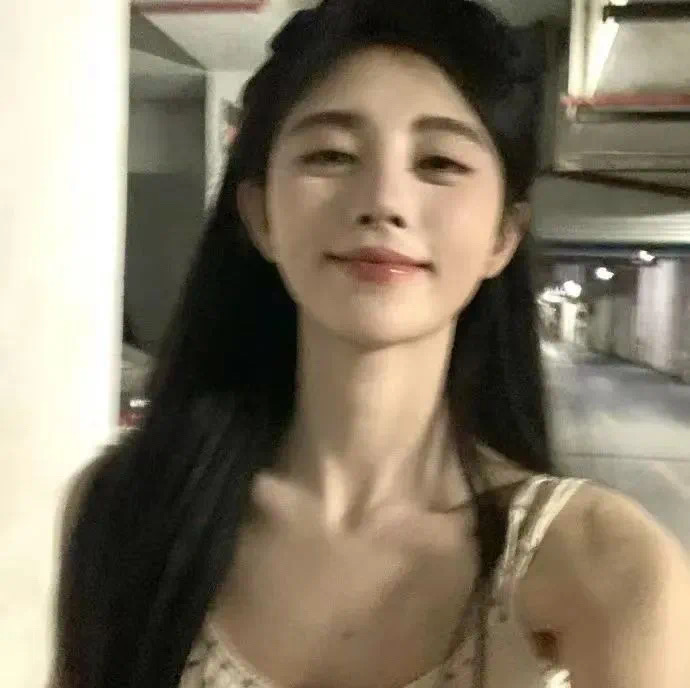 祎口吃掉小橘包🍥