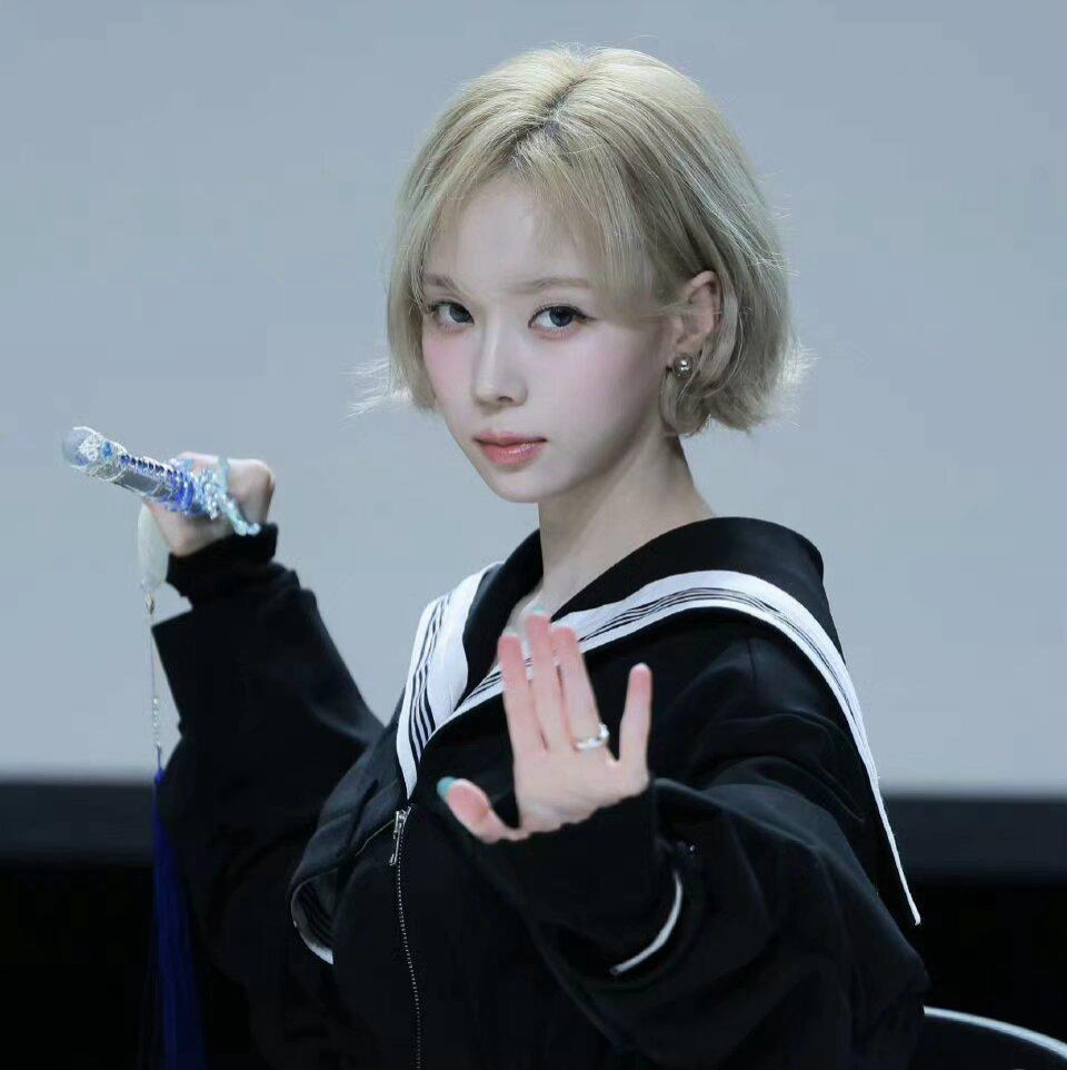 큰지렐오🐰🎧🫧