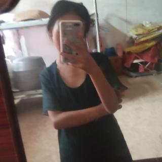 㬢伊