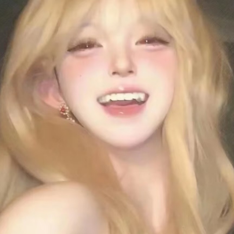 月光下的白富美