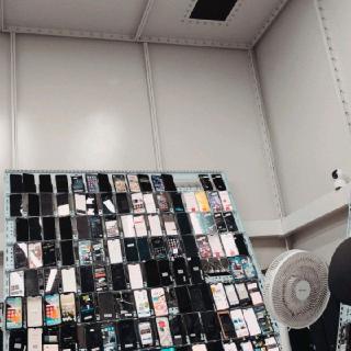 请完善